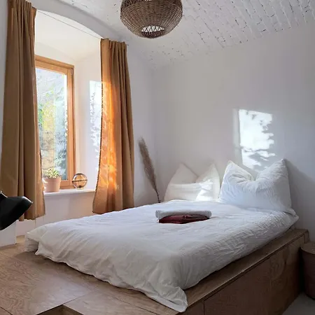 Lilly's Calm Souterrain With Garden * Грац