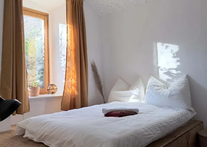 Lilly's Calm Souterrain With Garden * Graz